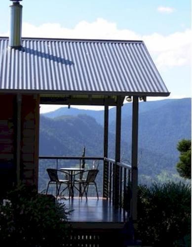 Spring Creek Mountain Cafe & Cottages Killarney Exterior photo